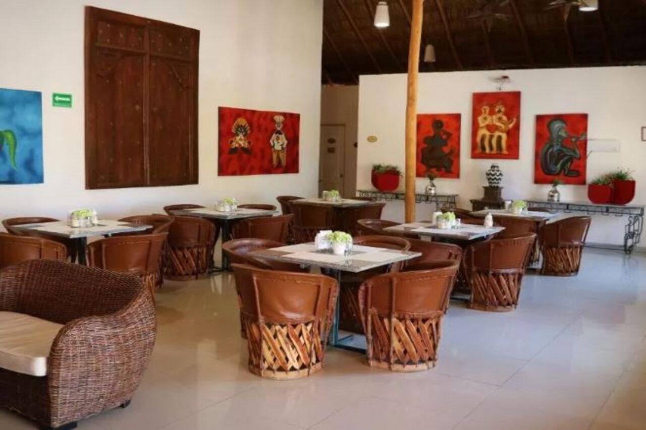 Zar Colima Hotel ภายนอก รูปภาพ
