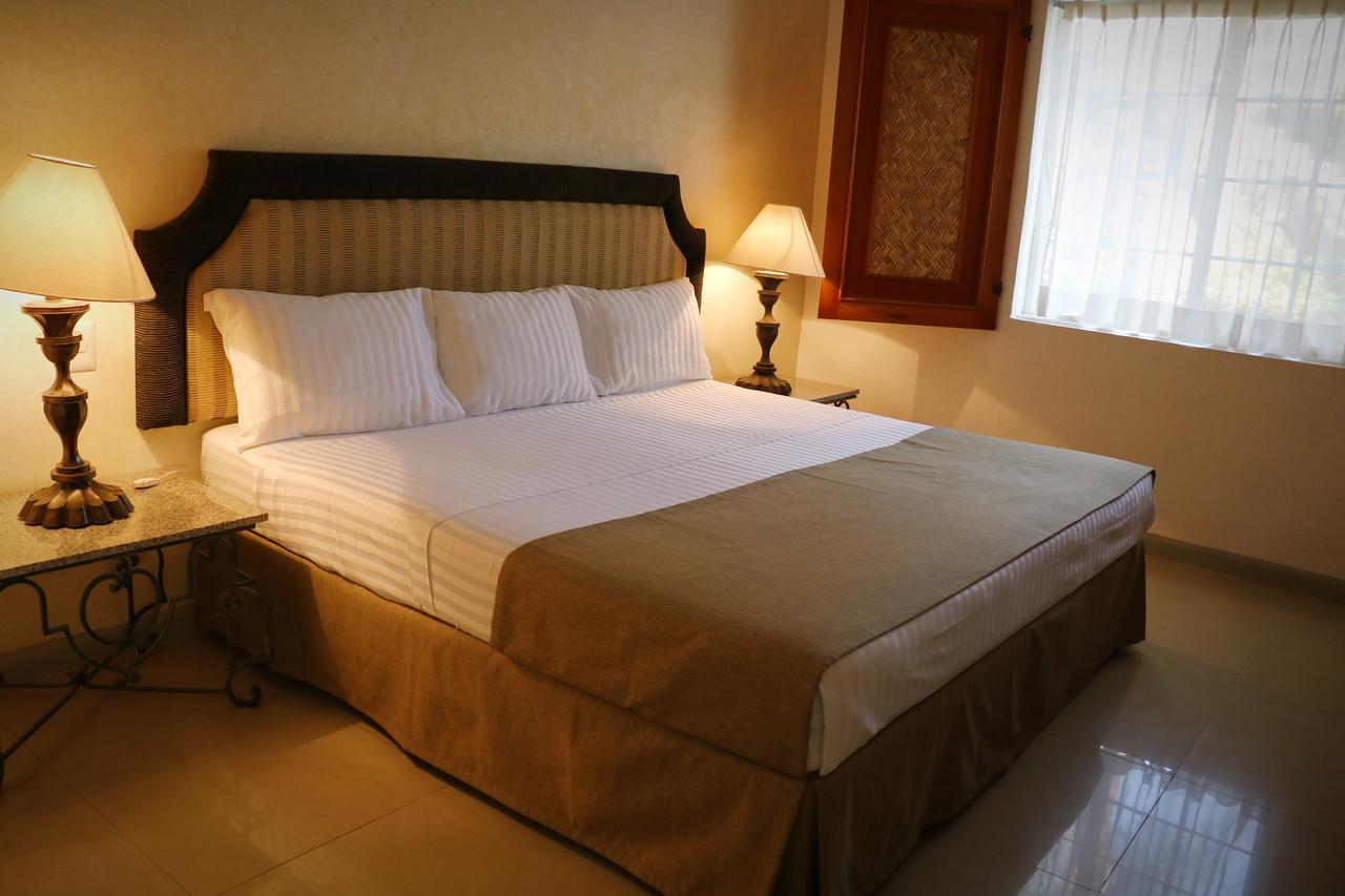 Zar Colima Hotel ภายนอก รูปภาพ