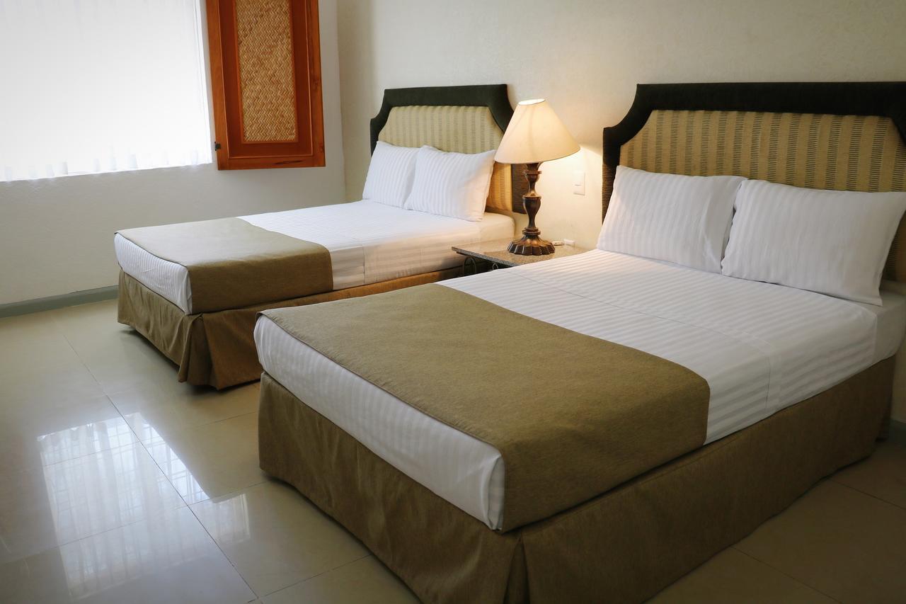 Zar Colima Hotel ภายนอก รูปภาพ