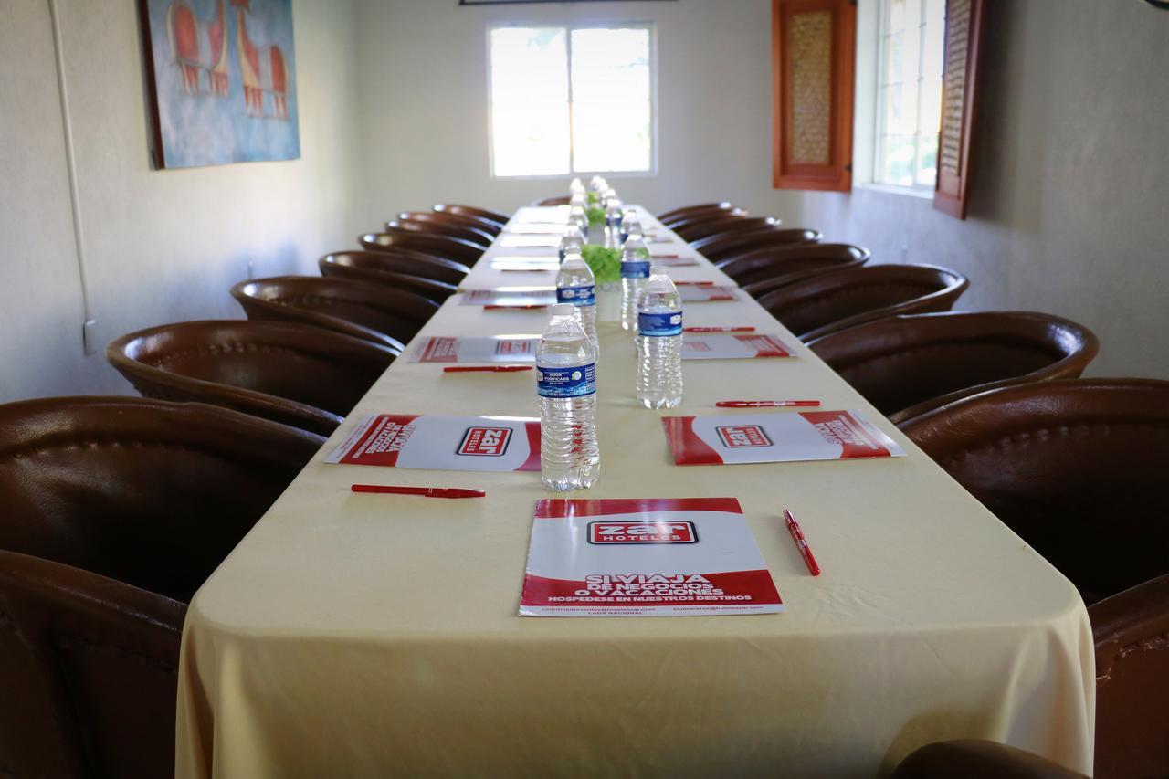 Zar Colima Hotel ภายนอก รูปภาพ